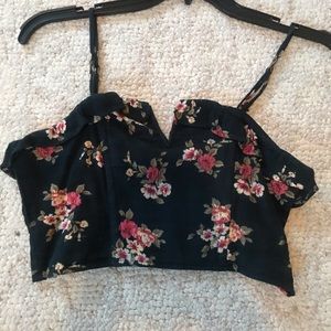 American eagle crop top